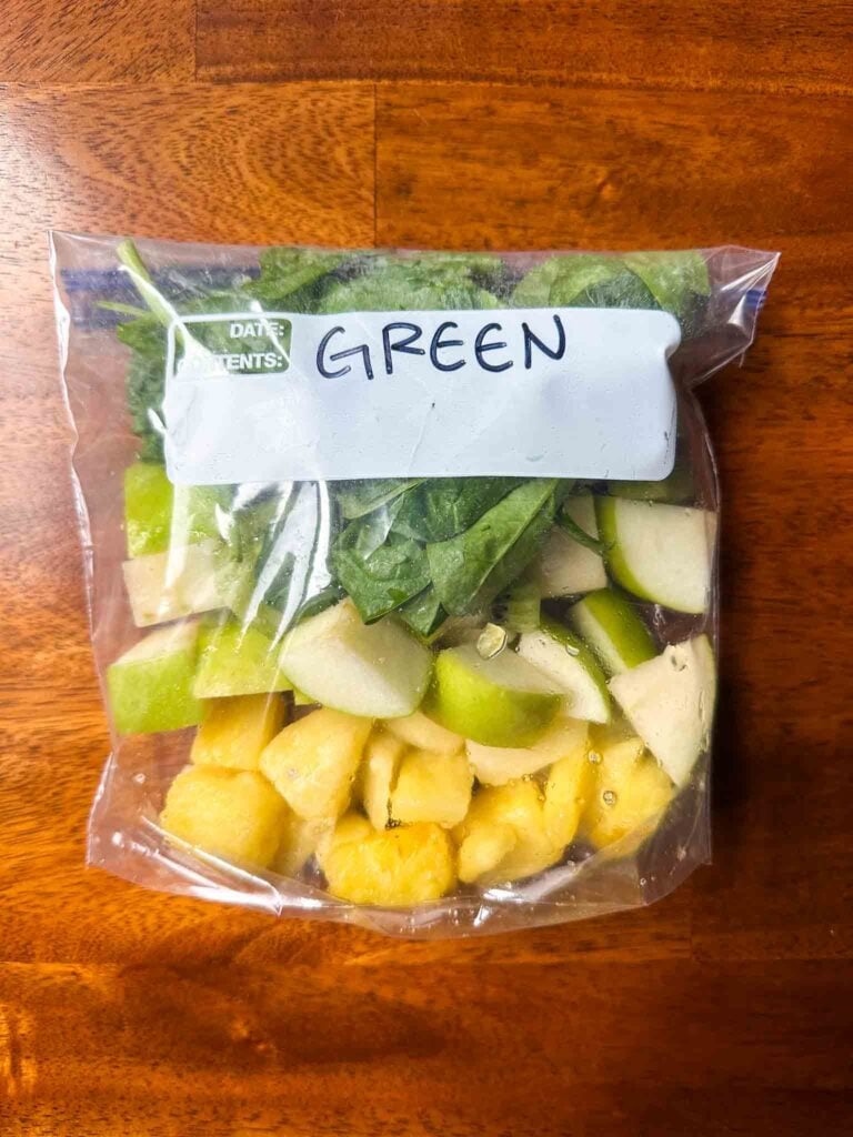 Bag with green smoothie ingredients (details in post)